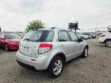 2007 Suzuki SX4 AWD One Owner Vehicle Clean Carfax Remote Starte - Photo 4