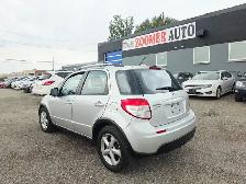 2007 Suzuki SX4 AWD One Owner Vehicle Clean Carfax Remote Starte - Photo 6