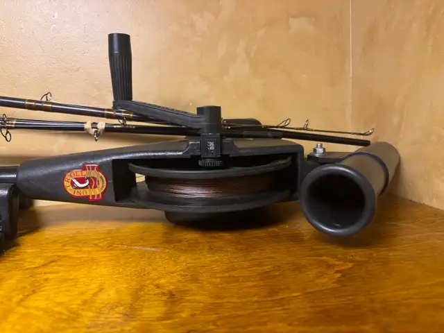 Downriggers CANNON UNI TROLL for sale / a vendre
