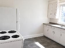1 BDR – GREAT LOCATION! NEWLY Renovated! - Photo 3