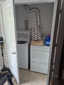 3 Bedroom Apartment - Photo 2