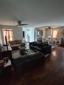 3 Bedroom Apartment - Photo 6