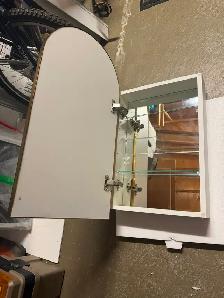 Bathroom wall Vanity Arched Mirror medicine Cabinet Gold 16' - Photo 4