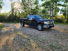 2013 Ford F150 HD - Photo 2