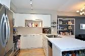 Room for rent near TMU - Photo 7