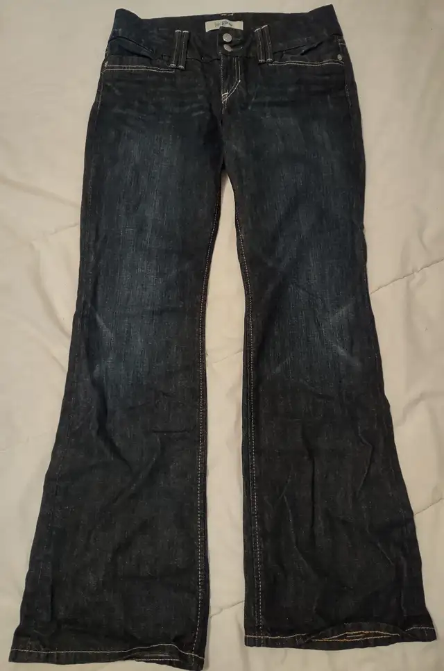 Gap Women's Jeans and Cords. Size 6 - 8.