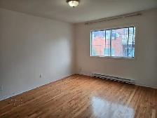 5 1/2 for rent - Photo 2