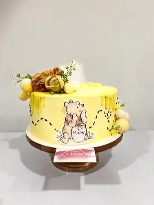 Baby shower cakes , Winnie Pooh cake - Photo 2