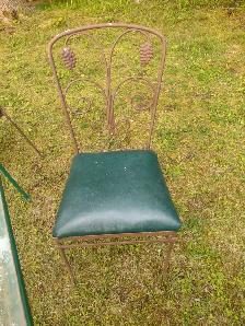 5 pcs metal and glass patio set - Photo 6