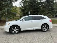 2011 TOYOTA VENZA rem start/ no accident