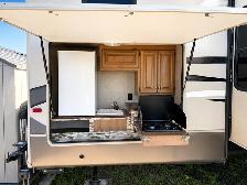 2015 CrossRoads Cruiser 40' 5th Wheel - Bunkhouse - Outdr Kitche - Photo 5