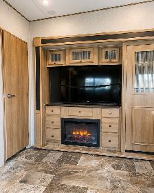 2015 CrossRoads Cruiser 40' 5th Wheel - Bunkhouse - Outdr Kitche - Photo 6