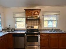 Rooms in Detached house for lease close to Western University - Photo 4