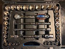 JET 55-Piece 1/2" Drive SAE/Metric 12-Point Socket Set – Comple - Photo 3