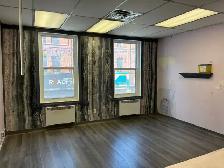 Commercial office/retail space on Bank St. downtown Ottawa - Photo 3