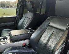 2011 FORD EXPEDITION Limited in DIAMOND WHITE 4x4 with 5.4L V8! - Photo 7