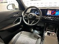 2025 BMW X2 - Photo 24