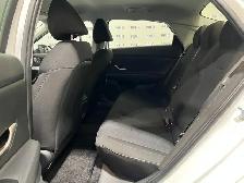 2025 Hyundai Elantra - Photo 10