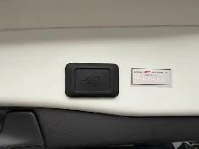 2025 Toyota RAV4 Hybrid XLE AWD, ONE OWNER, ACCIDENT FREE - Photo 13