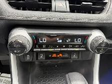 2025 Toyota RAV4 Hybrid XLE AWD, ONE OWNER, ACCIDENT FREE - Photo 19