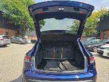 2023 Porsche Macan AWD - Photo 12