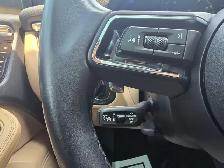 2023 Porsche Macan AWD - Photo 17