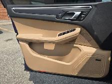 2023 Porsche Macan AWD - Photo 27