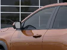 2027 Chevrolet Equinox AWD LT - Photo 12