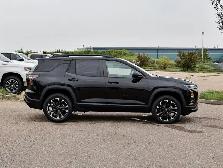 2027 Chevrolet Equinox RS - Photo 14