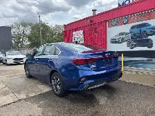2024 Kia Forte EX - Photo 15