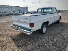 1986 Chevrolet C/K 10 Series - Photo 3