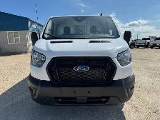 2022 Ford Transit - Photo 2