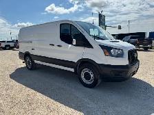 2022 Ford Transit - Photo 3