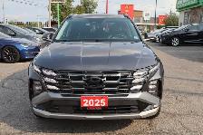 2025 Hyundai Tucson Hybrid - Photo 2