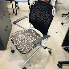 Art Design Visitor Chair-Excellent Condition-Call us now! - Photo 3