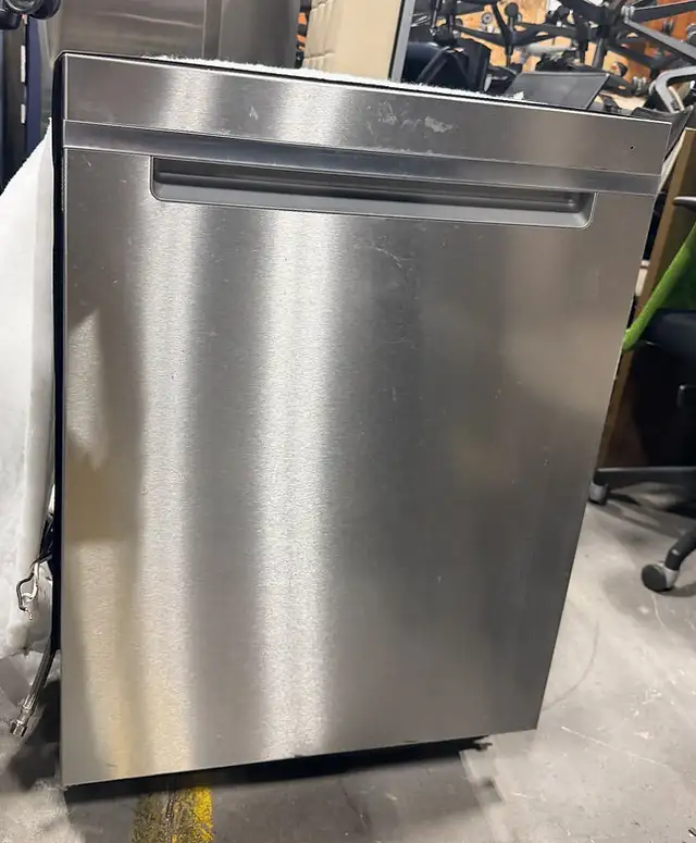 Whirlpool Dishwasher -Excellent Condition-Call us now!