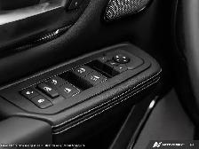 2026 Ram 1500 Sport Night Edition | Dual Pane Panoramic Sunroof - Photo 16