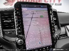 2026 Ram 1500 Sport Night Edition | Dual Pane Panoramic Sunroof - Photo 18