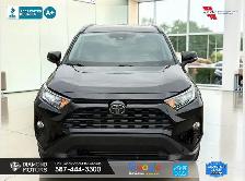 2021 Toyota RAV4 XLE AWD - Mint Condition - Photo 3
