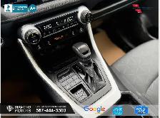 2021 Toyota RAV4 XLE AWD - Mint Condition - Photo 21