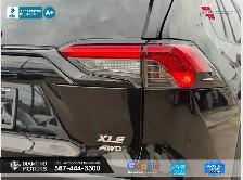 2021 Toyota RAV4 XLE AWD - Mint Condition - Photo 26