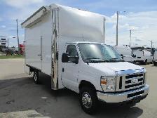 2014 Ford Econoline EVENT CUBE - Photo 2