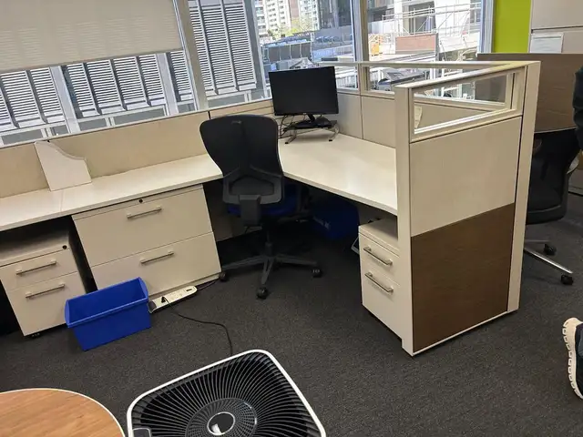 Haworth Workstation – 72' x 78' | $750 Each | Call us now!