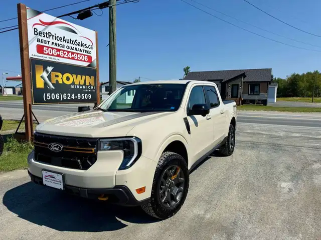2025 Ford Maverick TREMOR! 4X4! CLEAN CARFAX! CERTIFIED! NAVIGAT