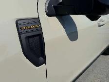 2025 Ford Maverick TREMOR! 4X4! CLEAN CARFAX! CERTIFIED! NAVIGAT - Photo 9