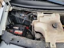 2002 Chevrolet Express - Photo 13