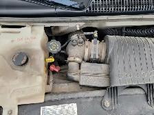 2002 Chevrolet Express - Photo 15