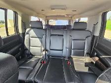 2020 Chevrolet Suburban - Photo 17