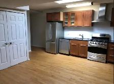 Great 4brm   2 wc Apt Downtown Toronto - Photo 2