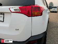 2015 Toyota RAV4 LE - Photo 12